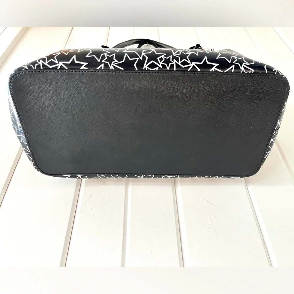 Michael Kors Black and White Star Print Tote_4